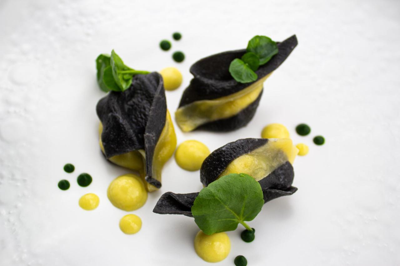 Chateau D'Origny, Chambres D'Hotes Et Restaurant Gastronomique Ouches Εξωτερικό φωτογραφία