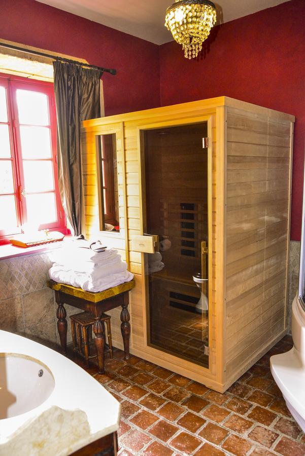 Chateau D'Origny, Chambres D'Hotes Et Restaurant Gastronomique Ouches Εξωτερικό φωτογραφία