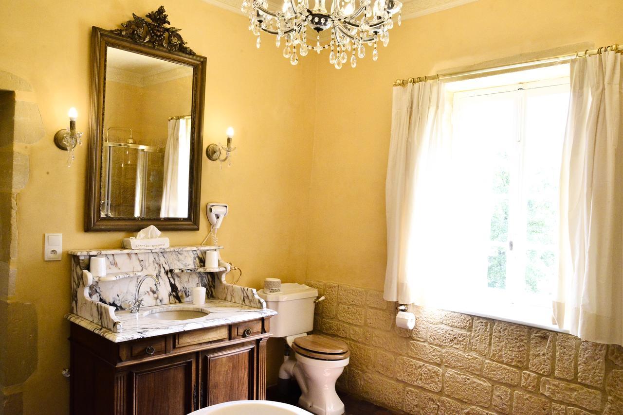 Chateau D'Origny, Chambres D'Hotes Et Restaurant Gastronomique Ouches Εξωτερικό φωτογραφία