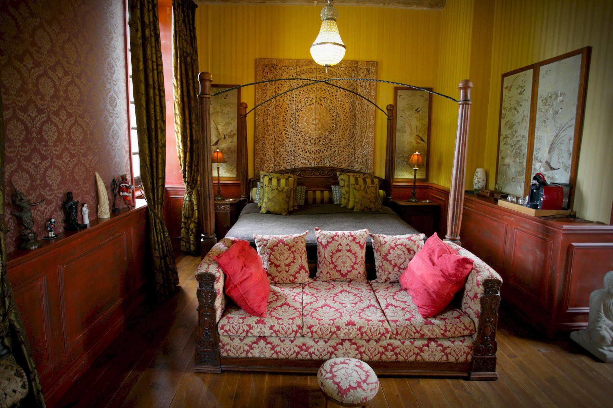 Chateau D'Origny, Chambres D'Hotes Et Restaurant Gastronomique Ouches Εξωτερικό φωτογραφία